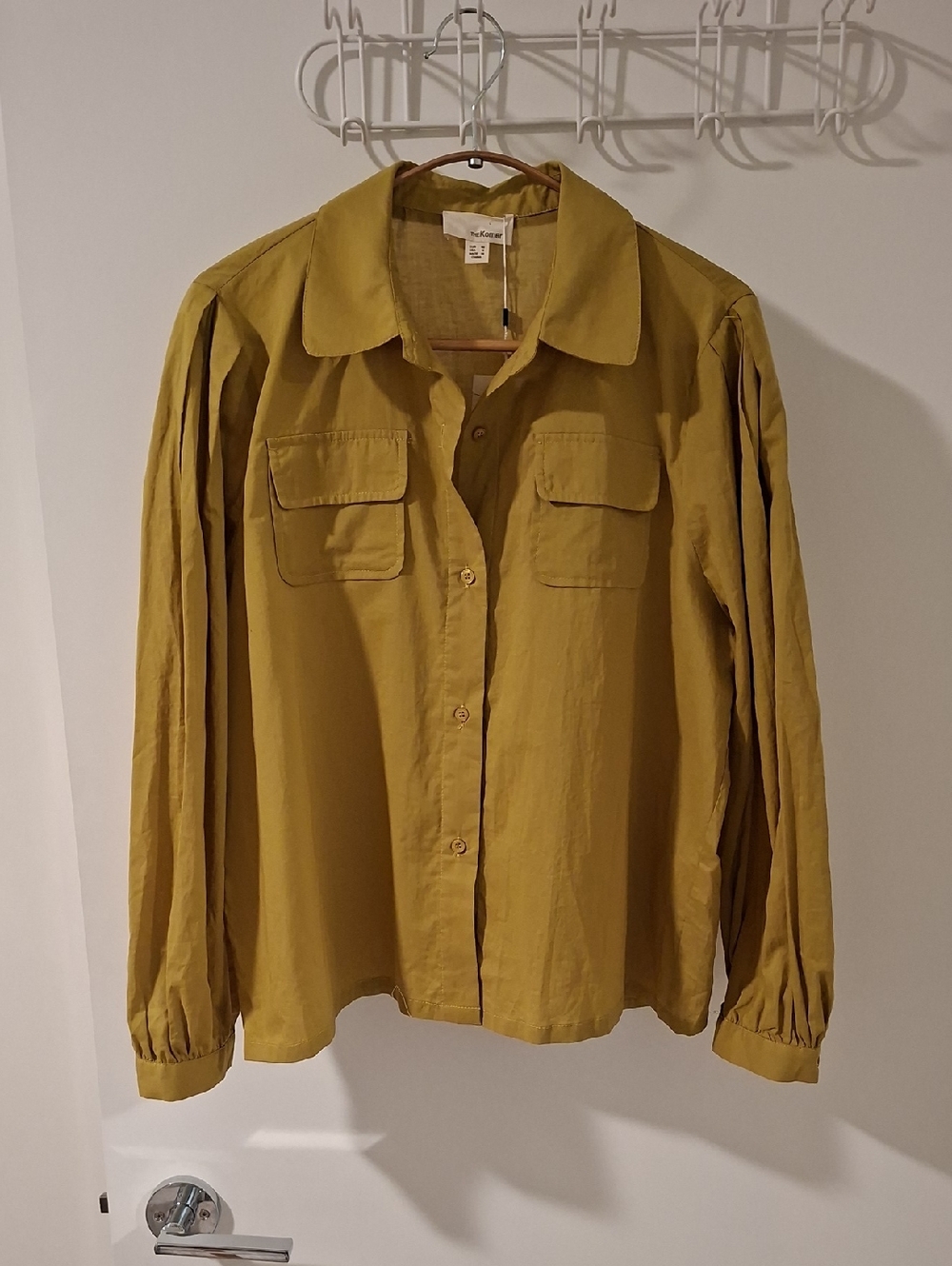 NWT The Korner 100% Cotton Chartreuse/Mustard Yellow Button-down Blouse (Size M)